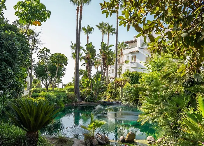Salt Beach & Garden Apartment